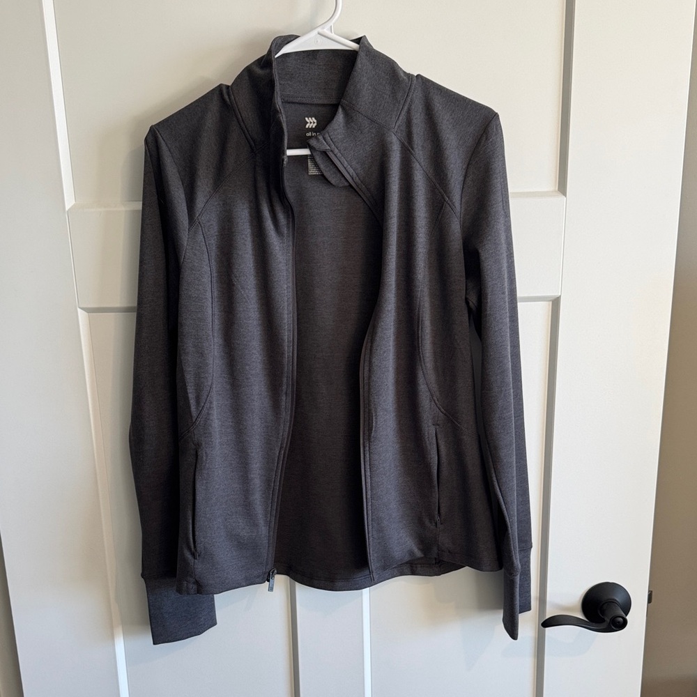 All in Motion Women's Gray Zip-Up Jacket
